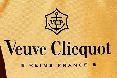 Veuve Clicquot logo